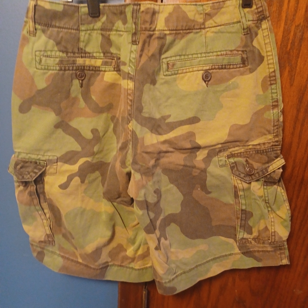 Arizona jeans camo shorts sz 33